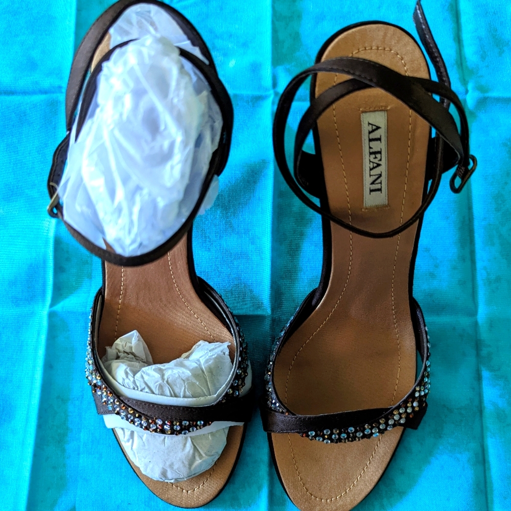 Sexy women's dress shoes